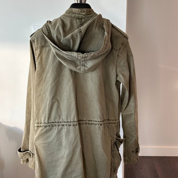 Aritzia Talula Trooper utility Jacket XS Excellent Condition - Picture 3 of 4